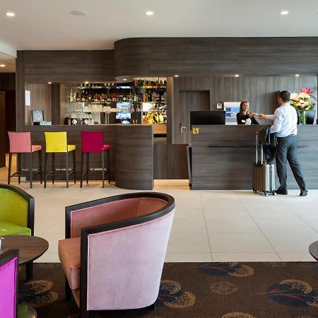 Hotel Roi Soleil Prestige Plaisir - St Quentin Exterior foto